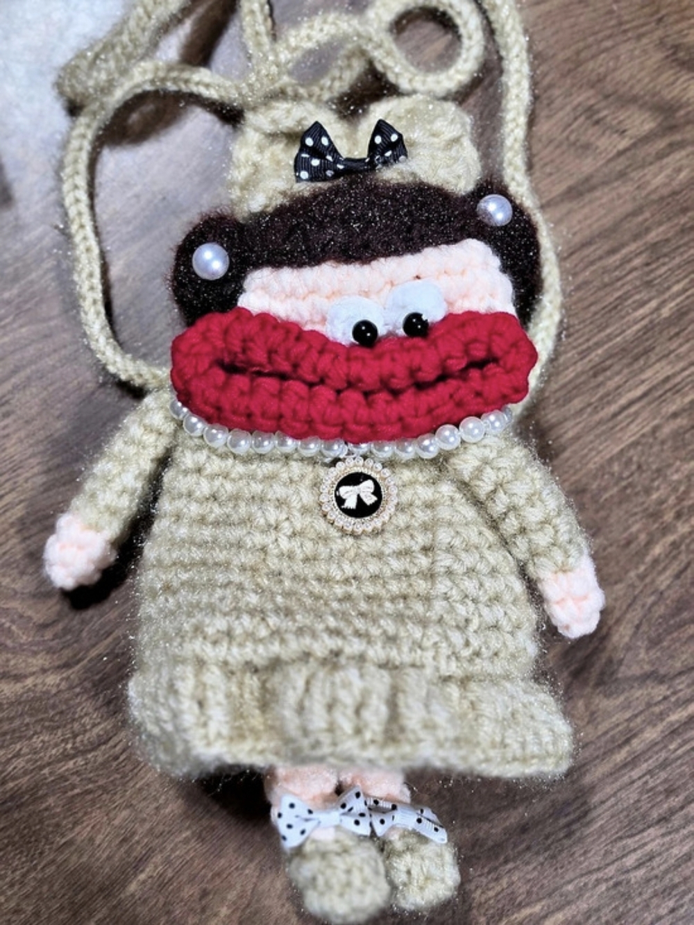 Crochet Character Crossbody Bag - Cream & Red